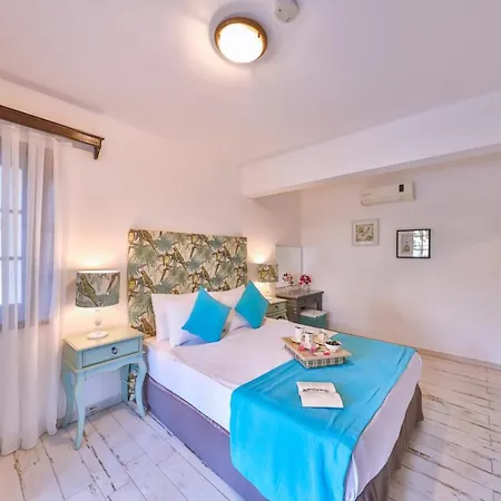 Mare Garden Отель Акьярлар