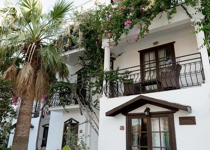 Mare Garden 酒店